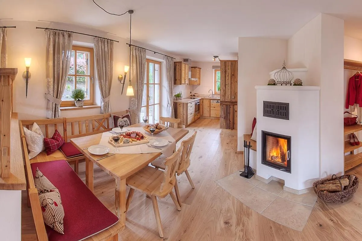 Apartment Ferienwohnungen Im Rosengarten Inkl. Chiemgaukarte Ruhpolding